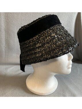Ladies Black Raffia Hat with Velvet Ribbon Band Size 22 Vintage